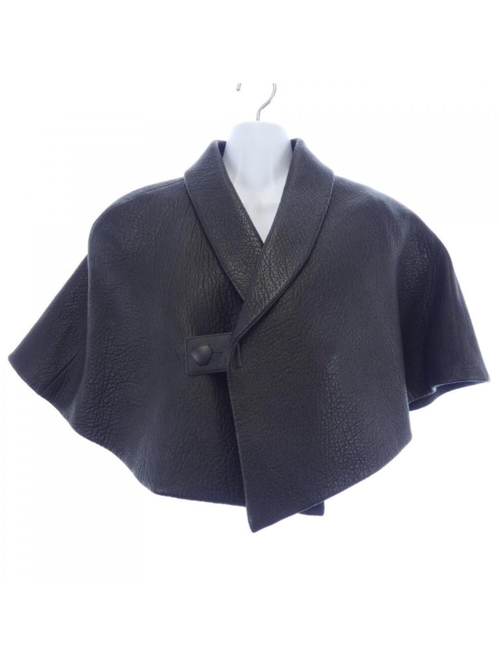 Louis Vuitton Cape Black